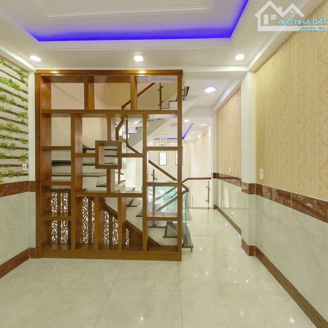 P.Tân Chánh Hiệp, Quận 12, BTCT 4 Tầng, 4x17m, ô tô ngủ trong nhà, 5.x Tỷ - 4