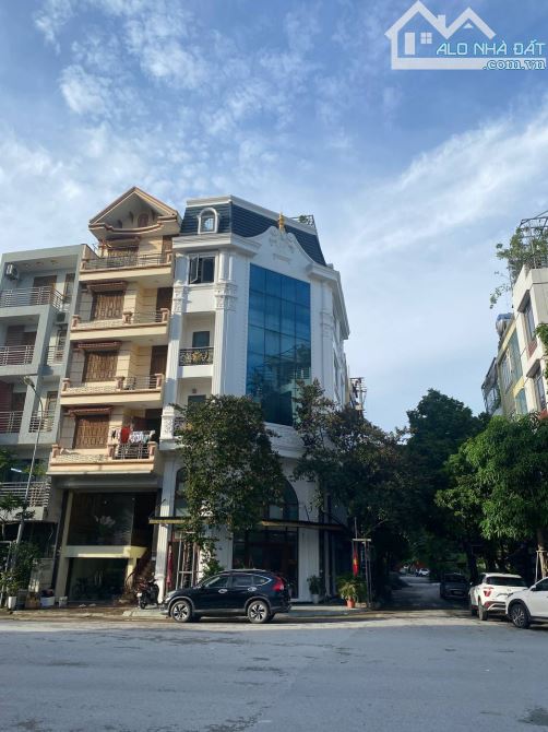SIÊU PHẨM TOÀ BUILDING 8 TẦNG THANG MÁY - 4