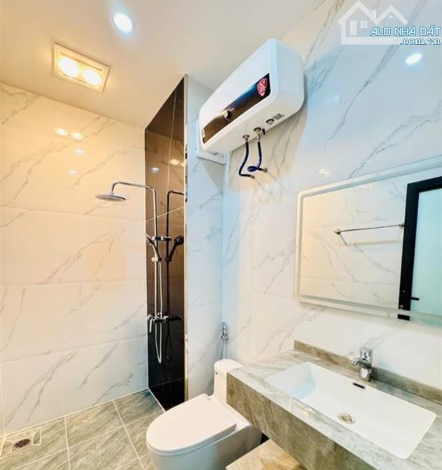 Bán nhà Tuyến 2 Lê Hồng Phong ,Đông Khê, Ngô Quyền . 11,9 tỷ , 5 tầng , 60m. - 4