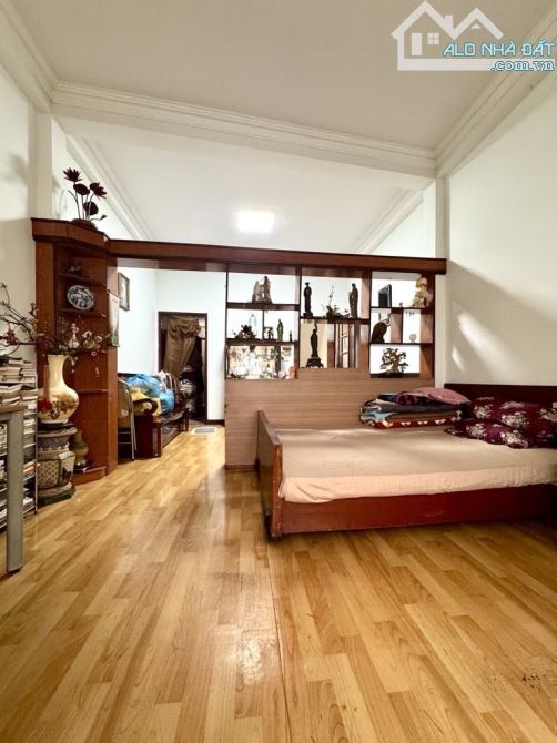 Phường 2 đường Dương Bá Trạc, hẻm ba gác, sổ hồng đầy đủ, 64 m2 giá chỉ 5.3 tỷ - 4