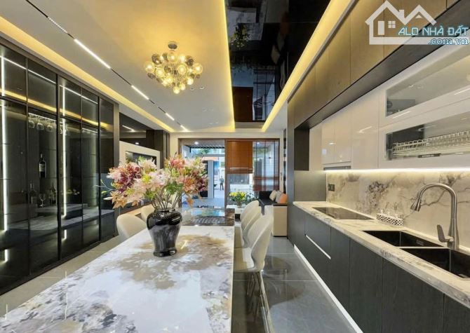 CHÍNH CHỦ CẦN BÁN GẤP NHÀ 3 TẦNG - ĐƯỜNG 6M - SỔ RIÊNG 125M2 PHƯỜNG CHÁNH HIỆP - 4