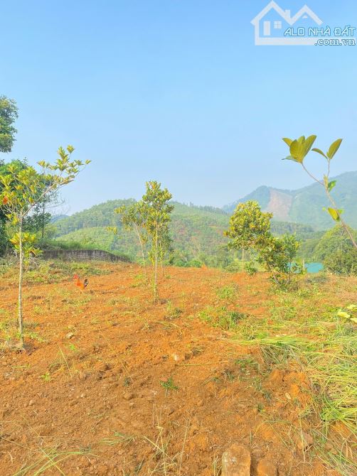 Bán 1237m2đất nghỉ dưỡng,view đồi núi cao thoáng tại Yên Trung Thạch Thất,giá nhỉnh 5tr/m2 - 4