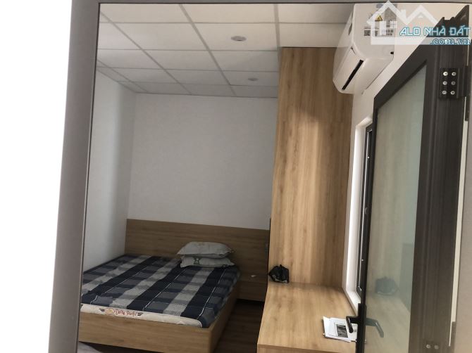 BÁN NHÀ KIỆT HOÀNG DIỆU 2 tầng 80m^2  giá: 5,6 tỷ - 4
