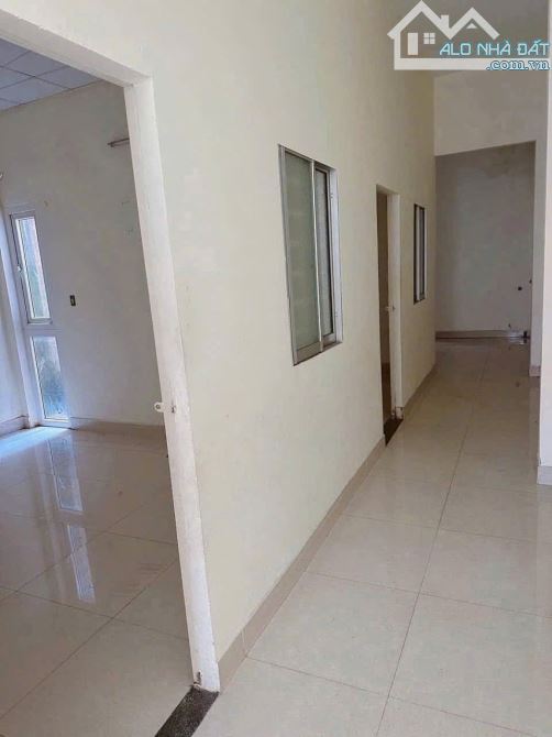 Cho thuê nhà gần big C Go Tân Hiệp sau công an phòng cháy. - 4