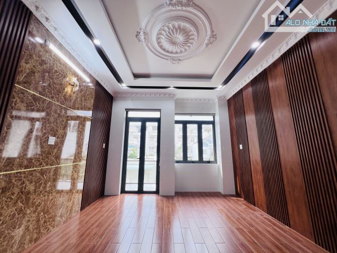 Bán nhà mới 2 lầu sân thượng đường B8 khu Hưng Phú kế siêu thị Go - 4