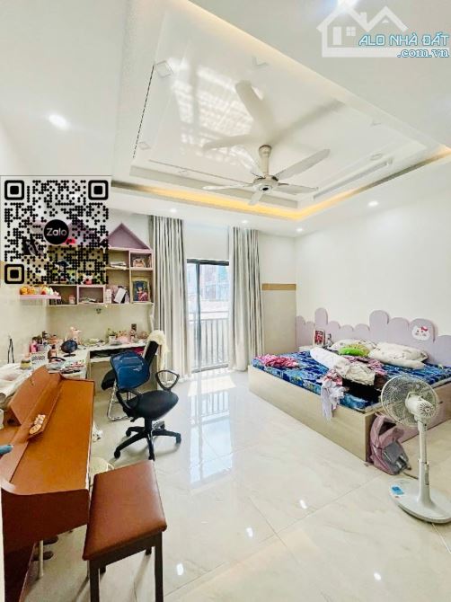 Khu Tên Lửa - Chợ Da Sà - 5x20m - 4 tầng - 4PN rộng - Nội thất cao cấp - 4