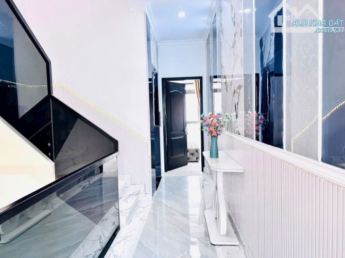 Mặt tiền đường Khu dự án Anh Tuấn- Nhà Bè - 90m2 -4 tầng - Full nội thất - 12.5 tỷ - 4