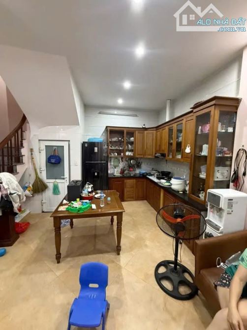 XUÂN ĐỈNH – BẮC TỪ LIÊM – 43m² (SD 60m²) – 4 TẦNG – MT 5,2M – NGÕ THÔNG – 10.9 TỶ - 4