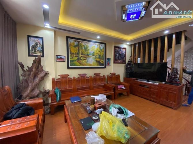BÁN NHÀ HÀ ĐÔNG MẶT PHỐ MẬU LƯƠNG,,NHÀ LÔ GÓC,VỈA HÈ RỘNG,DT 110M2,MẶT TIỀN 8.6M - 4