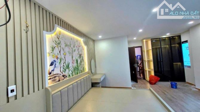 BÁN NHÀ HỒ TÙNG MẬU, LÔ GÓC 2 THOÁNG, GẦN PHỐ 40M*MT 4.7M*7 TẦNG THANG MÁY, FULL NT- 10 TỶ - 4