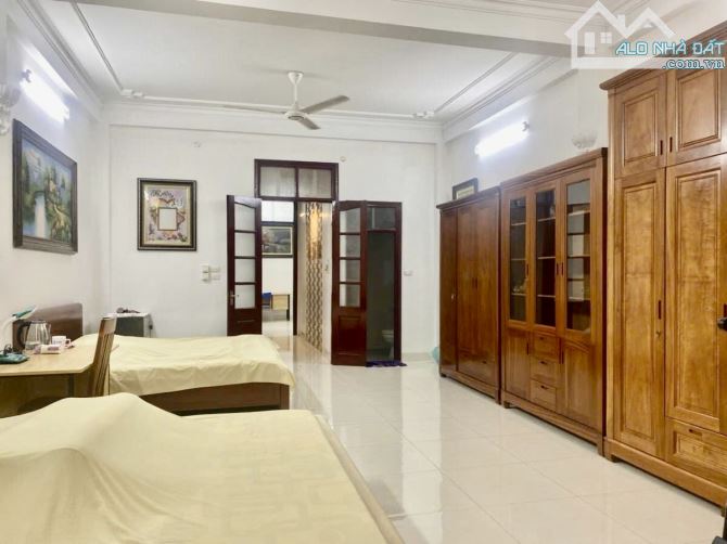 Bán nhà phân lô mặt ngõ 61 Hoàng Cầu, Đống Đa 80m MT5 Vỉa hè Kinh doanh vài Ô TÔ tránh - 4