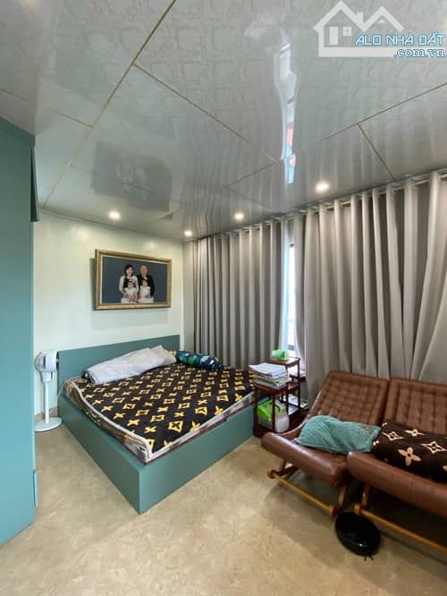 Siêu phẩm Đội Cấn 63m² ngõ ô tô tránh, nhà đẹp giá 20,5 tỷ - 4