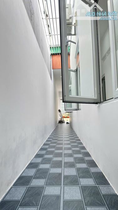 NHÀ FULL NỘI THẤT HẺM CẤP 1 AMA KHÊ: Giá 3.85 tỷ - 4
