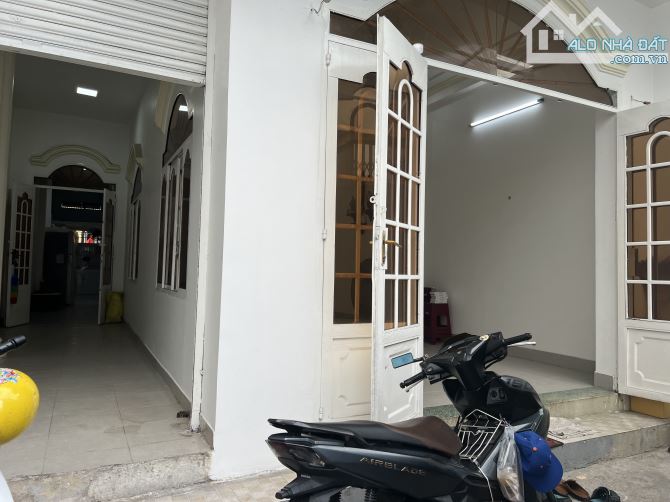 🏡 BÁN NHÀ MẶT TIỀN ĐÔNG TÂM – CÁCH NGUYỄN ẢNH THỦ CHỈ 20m. - 4
