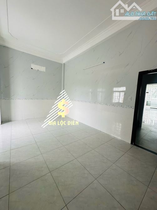 CHO THUÊ NHÀ MẶT TIỀN ĐƯỜNG NGUYỄN VĂN CỪ CẦN THƠ GIÁ 40 TRIỆU - 4