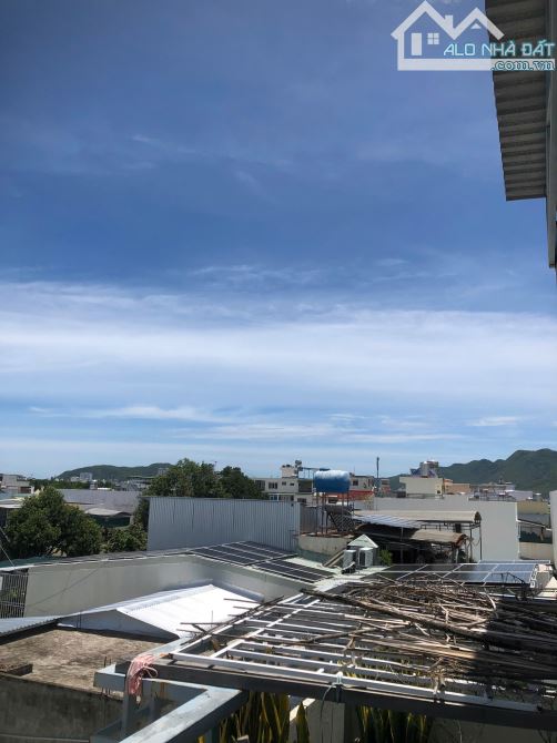 Nhà MT Lê Hồng Phong - Nam Nha Trang 149mv ngang 5, xây 3 tầng, sổ hoàn công, kinh doanh - 4