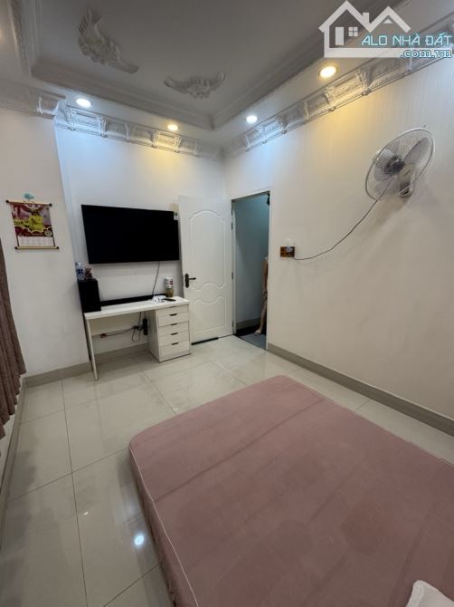 B.ÁN NHÀ ĐẸP NGAY MẶT T.IỀN TRẦN BÌNH TRỌNG – GẦN NGÃ TƯ TRẦN HƯNG ĐẠO, QUẬN 5 - 4
