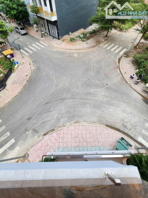 Bán căn góc mới 1T2L 5.1x16.5m, đường D8 KDC Phú Gia Huy, full nội thất - 4