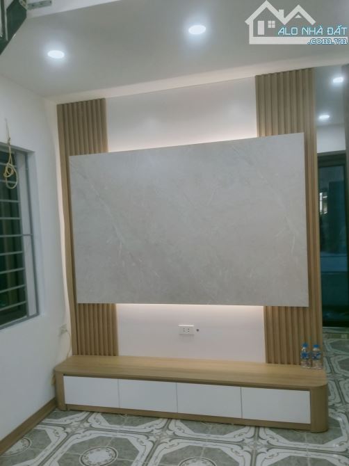 BÁNTẬP THỂ TẦNG 2 – MAI HƯƠNG, 63 BÙI NGỌC DƯƠNG,HAI BÀ TRƯNG. 60M2 – 2PN. 3,08 TỶ - 4
