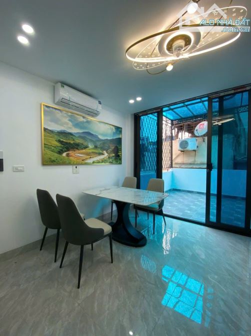 Cần bán nhà ở trần khắc chân, hai bà Trưng xây 5 tầng mua vé ở ngay giá hạt rẻ - 4