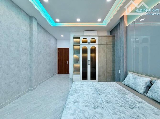 NHÀ ĐẸP DỌN VÀO Ở NGAY- HUỲNH VĂN NGHỆ- TÂN BÌNH- DT 55M2- 3 TẦNG-FULL NỘI THẤT - 4