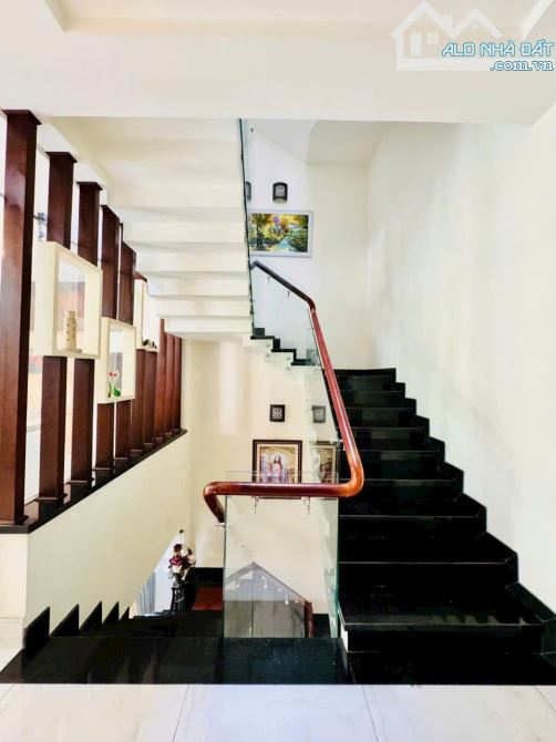 ❌PHÚ NHUẬN - THÍCH QUẢNG ĐỨC HXH TRÁNH - GẦN 150M2 - 4TẦNG - CHỈ 24 TỶ - 4