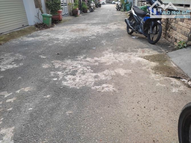 Đường nhựa 6m - Khu dân cư - Kiến trúc hiện đại  - nhà 3 tầng 56m2 - Nhỉnh 7 tỷ TL - XLHN - 4