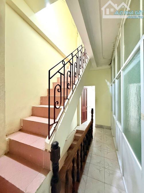 CỰC HIẾM, 10.9 TỶ PHÂN LÔ PHỐ NGHĨA TÂN 2 OTO TRÁNH DỪNG ĐỖ NGÀY ĐÊM CÁCH PHỐ ĐÚNG 50M - 4