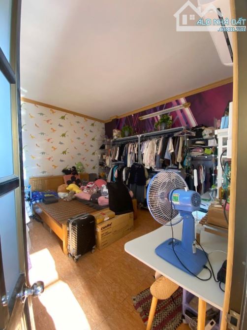 3 tầng, 120m2, sổ vuông a4, pháp lý chuẩn chỉnh, Huỳnh Tấn Phát, Quận 7. Chỉ 5,6 tỷ TL - 4