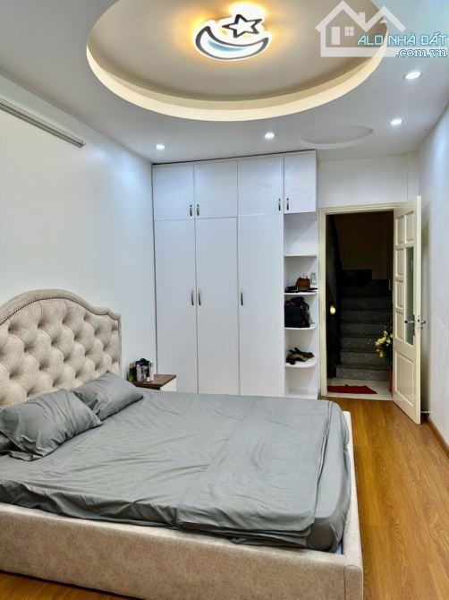BÁN NHÀ ĐÀM QUANG TRUNG - LONG BIÊN - 41.5M2 - CÁCH Ô TÔ 10M - GẦN TRƯỜNG HỌC - 6.28 TỶ - 4