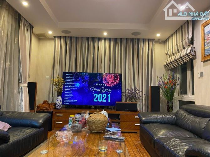 BIỆT THỰ VIP BÁN ĐẢO LINH ĐÀM – 250M² – MẶT TIỀN 12.5M – 4 TẦNG – 68 TỶ 🌟 - 4