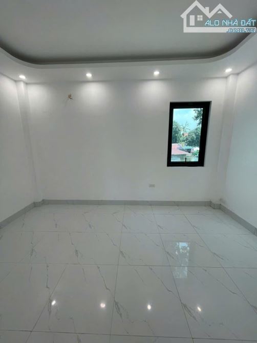 🏡 BÁN NHÀ 40M² – 3,5 TẦNG – VỊ TRÍ TRUNG TÂM ĐẠI TẢO. - 5