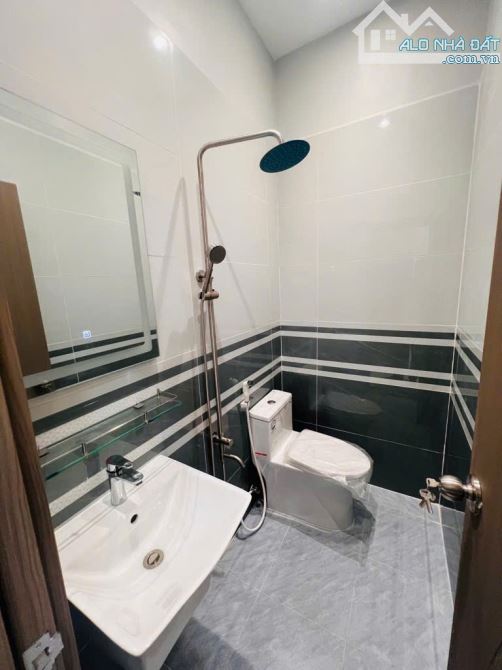 MUA 1 CĂN ĐƯỢC 2 CĂN - NHÀ QUẬN 7 MỚI XÂY, VÀO Ở NGAY - 5