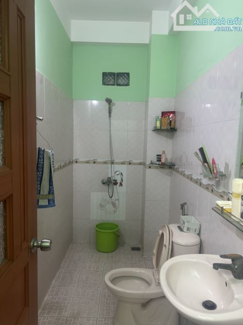 MẶT TIỀN KINH DOANH ĐÔNG ĐÚC NGAY TRẦN VĂN GIÀU NGUYỄN CỬU PHÚ, 4 TẦNG, 100M2 GIÁ 7 TỶ - 5