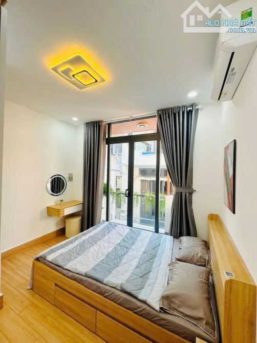 Lê Văn Sỹ, P.12- QUẬN 3 –  NHÀ ĐẸP FULL NỘI THẤT – Ở NGAY- HẺM AN NINH- 4.68 TỶ - 5