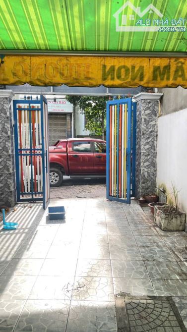 Bán nhà 1T1L 4x28m hoàn công, mặt tiền Nguyễn Hữu Cảnh p.Đông Hòa, đang thuê 9tr/th - 5