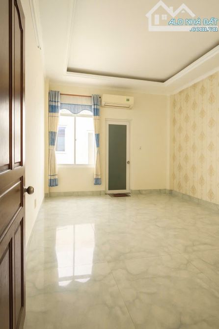 P.Tân Chánh Hiệp, Quận 12, BTCT 4 Tầng, 4x17m, ô tô ngủ trong nhà, 5.x Tỷ - 5
