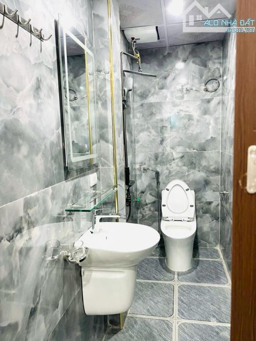 BÁN NHÀ NGÕ 649 BÁT KHỐI 56M2 × 7 TẦNG, THANG MÁY, FULL NỘI THẤT, GIÁ 10.6 TỶ LONG BIÊN - 5