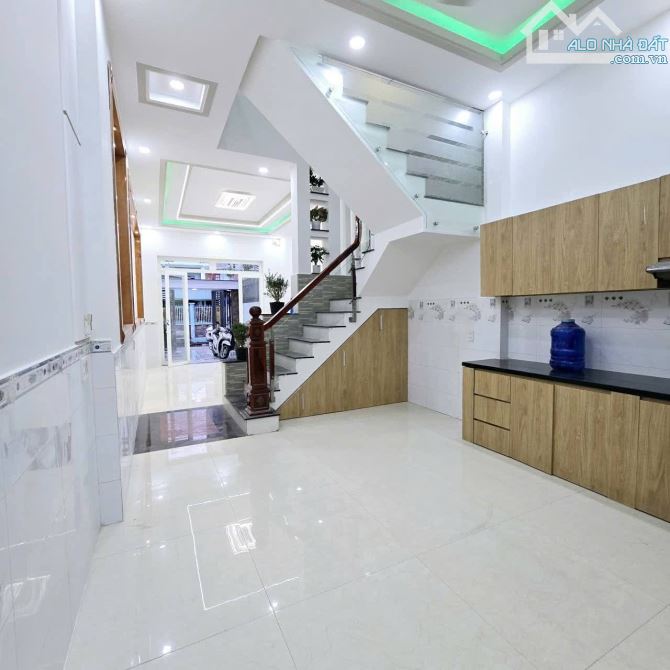 💥 BÁN NHÀ TRỆT + LẦU MẶT TIỀN KINH DOANH – GẦN LÀNG ĐH QUỐC GIA FULL NỘI THẤT GIÁ TÔT 7 , - 5