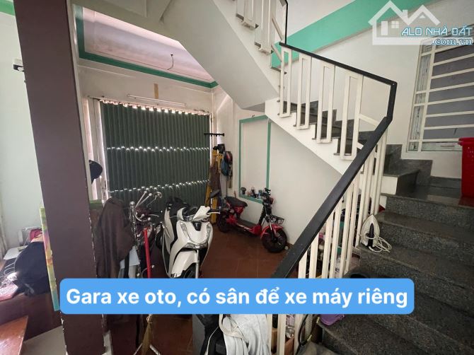 🚨 Bán nhà Cao Xuân Dục 2,5 tầng - 6 phòng ngủ. Sau 1 nhà mặt tiền - Vỹ Dạ. Tp - 5