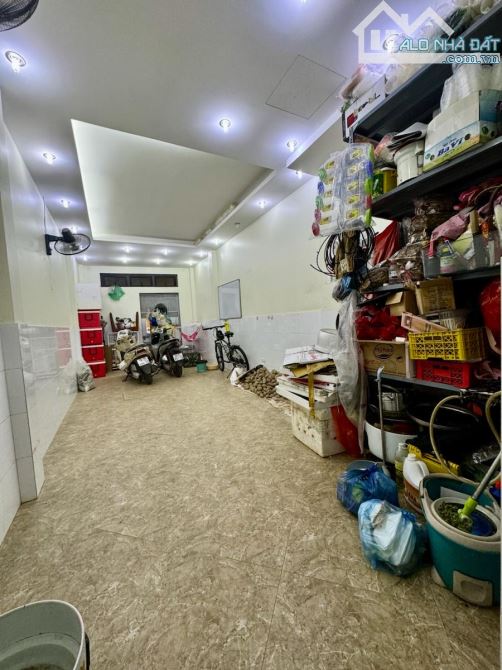 Bán nhà Thái Thịnh Đống Đa 57m², 5 tầng thang máy, mặt chợ kinh doanh, ô tô vào, gần Yê - 5