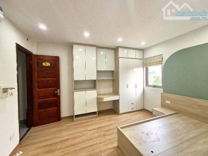 Gà đẻ trứng vàng dòng tiền hấp dẫn khu vực Bách Kinh Xây loanh quanh 15 đồng - 5