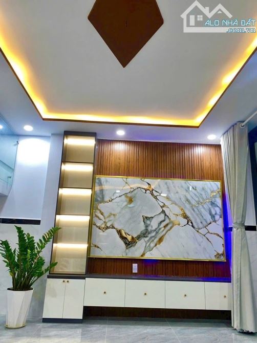 NHÀ 2 TẦNG TẶNG FULL NỘI THẤT - XE HƠI ĐỖ NHÀ - chỉ hơn tí 7tỷ - 5