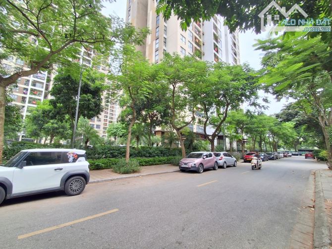 Biệt thự NV Bùi Thiện Ngộ, Việt Hưng, thang máy, full nội thất 120m x5T, MT 6m, nhỉnh 41tỷ - 5