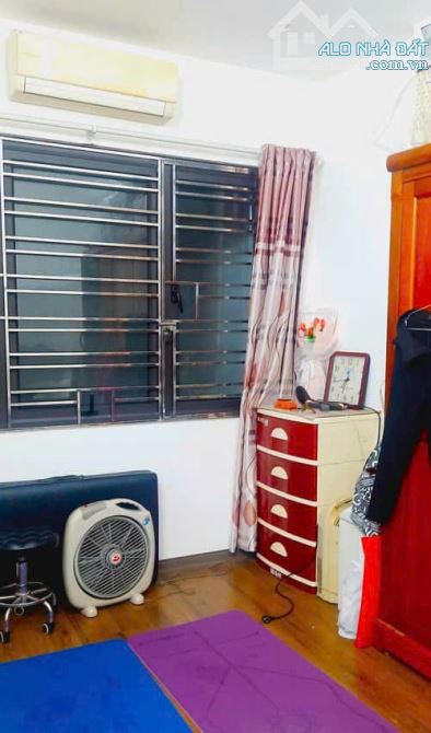 Chính chủ bán nhà Bạch Đằng – 3 tầng, 2PN, 2WC, hai mặt thoáng, sân rộng, giá tốt - 5