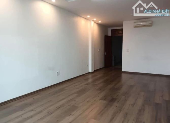 Cho thuê sàn tầng 3 khu Vạn Phúc có 6 triệu - 5