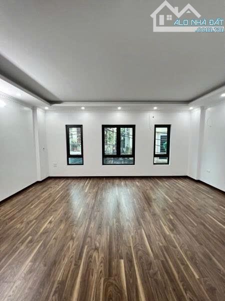 BÁN NHÀ PHỐ VŨ TÔNG PHAN,NGÕ OTO THÔNG,NHÀ MỚI 6 TẦNG,THANG MÁY,MT 6M,48M GIÁ NHỈNH 15 TỶ. - 5