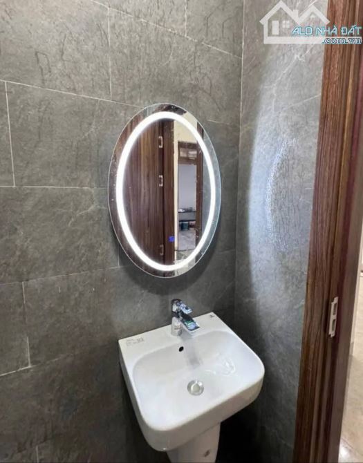 NHÀ 2 TẦNG MẶT TIỀN NGUYỄN TRỌNG THUẬT GIÁ CHỈ 2,55 TỶ. - 5