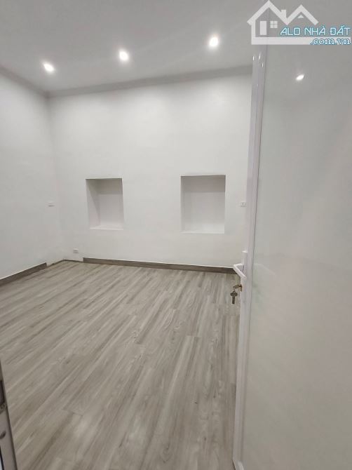 BÁNTẬP THỂ TẦNG 2 – MAI HƯƠNG, 63 BÙI NGỌC DƯƠNG,HAI BÀ TRƯNG. 60M2 – 2PN. 3,08 TỶ - 5