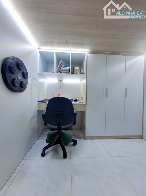 NHÀ ĐẸP KHUÔNG VIỆT – P. PHÚ TRUNG, TÂN PHÚ – 87.4M² (4.6❌21) – 4 TẦNG – HẺM Ô TÔ 5M – GIÁ - 5